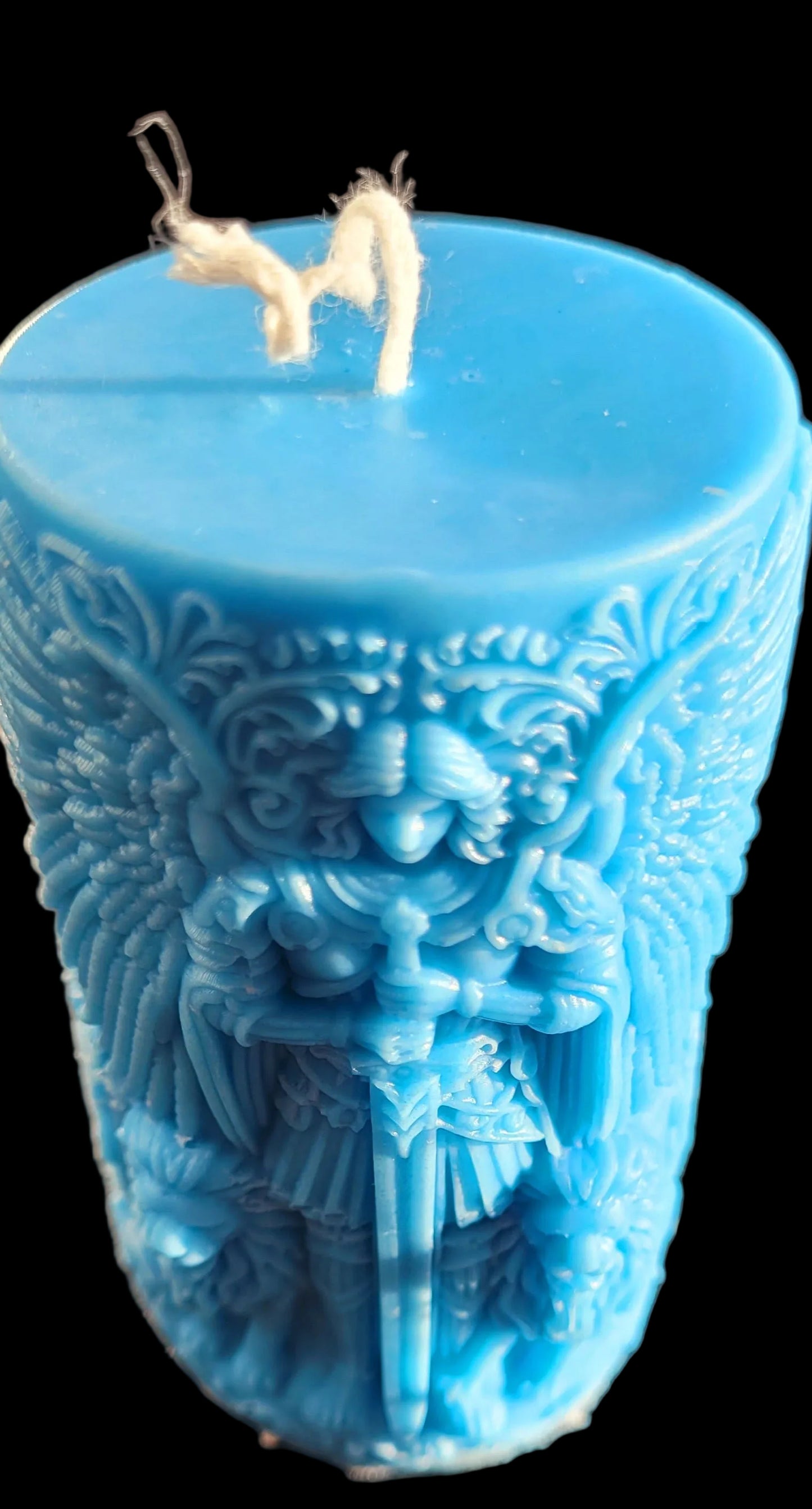 Erzengel Michael Handgegossene Säulenkerze Stück