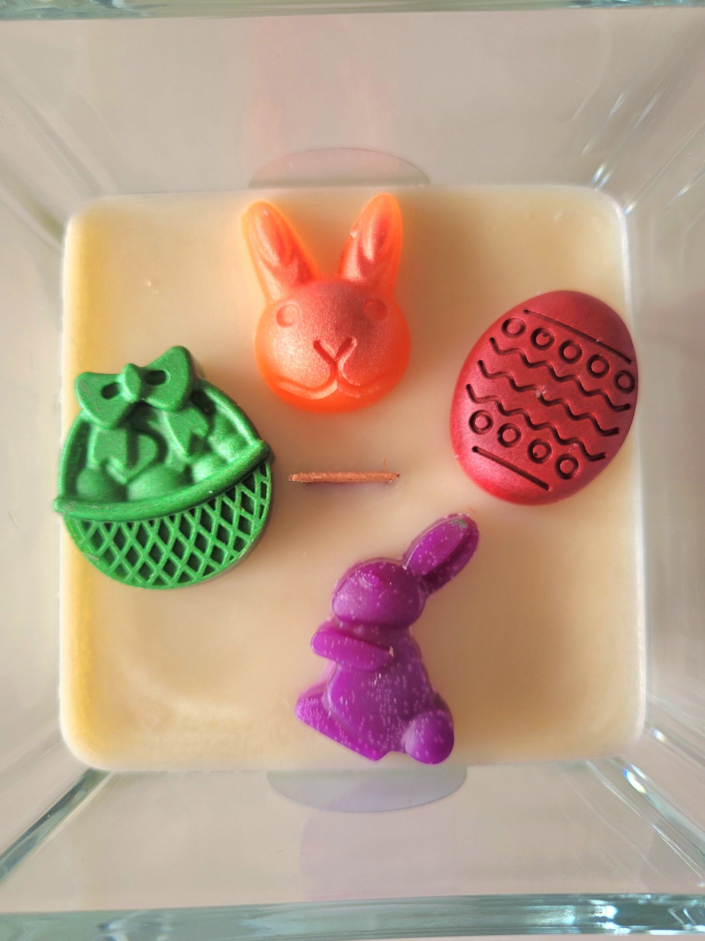 Osterzauber im Glas – pro Stück werden per Zufall ausgewählt.