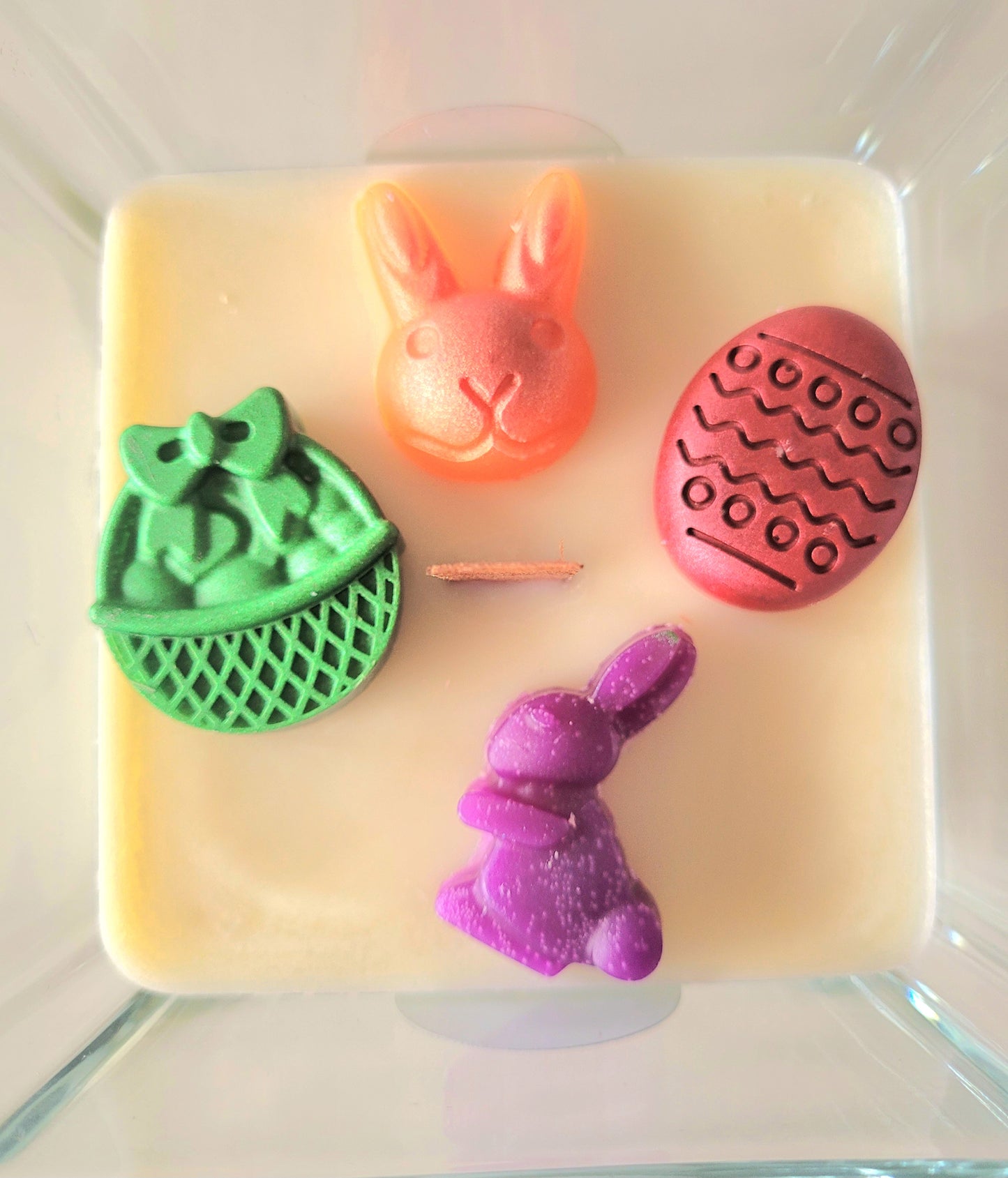 Osterzauber im Glas – pro Stück werden per Zufall ausgewählt.